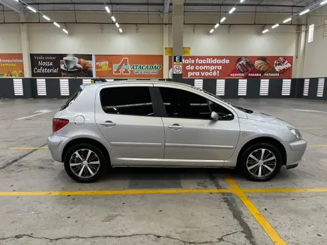 Peugeot 307 Soleil/ Presence 1.6/1.6 Flex 16V 5P 2005