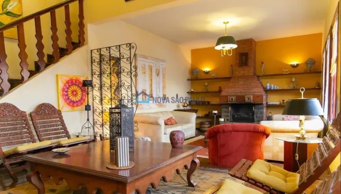 Excelente casa disponível para locação no bairro Ipiranga.