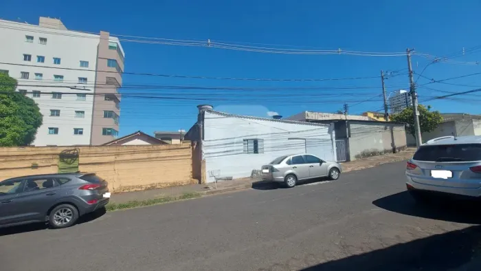 Terreno para venda no bairro Cazeca