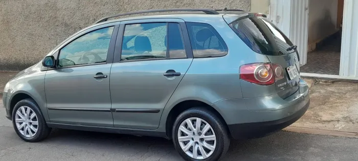 Volkswagen Spacefox 1.6/ 1.6 Trend Total Flex 8V 5P 2010
