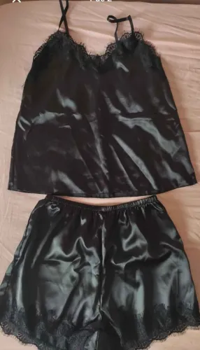 Pijama preto cetim SHEIN