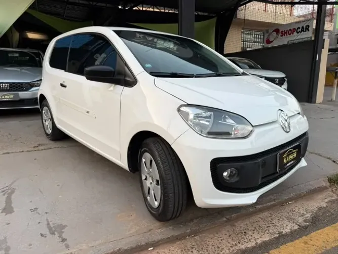 Volkswagen Up! Take 1.0 T. Flex 12V 3P 2015