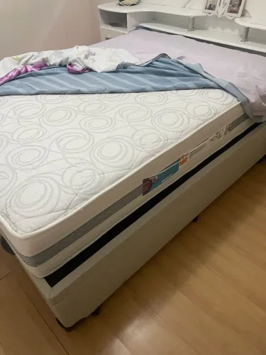 Cama casal box com bau e colchão