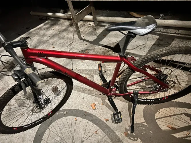 Bicicleta masculina