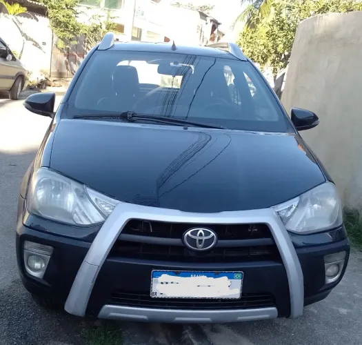 Toyota Etios Cross 1.5 Flex 16V 5P Mec. 2015