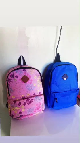 Vendo mochila na promoção valor 28$