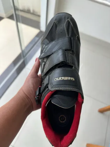 Sapatilha Shimano 47 euro palmilha 29.8 cm