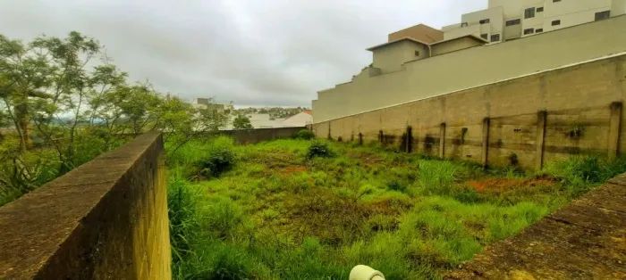 Terreno à venda, 780 m² por R$ 720.000- Aeroporto - Juiz de Fora/MG