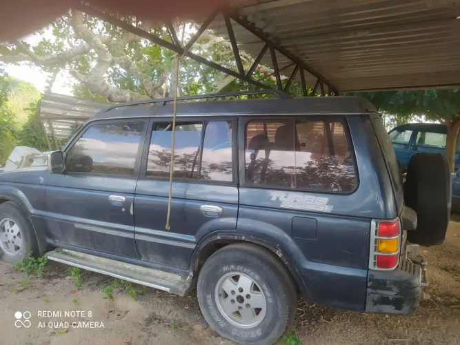 Mitsubishi L200 GLS Sport 2.5 4X4 121cv CD DTI Dies 1987