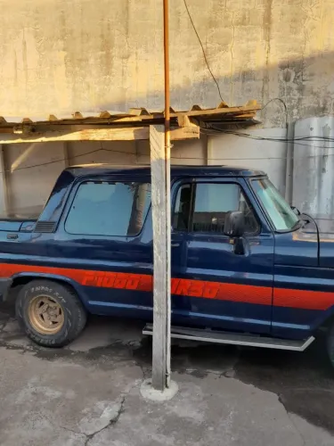 Ford F-1000 S. S. Diesel / S.s. Diesel Turbo 1989