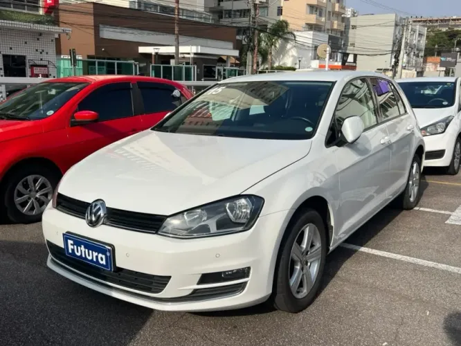 Volkswagen Golf Highline 1.4 TSI 140cv Aut. 2015