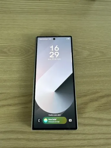 Samsung Galaxy Z Fold6 512GB 12GB RAM + Carregador