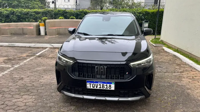 Fiat Fastback Impetus 200 T. AUT (hibrído) 2026