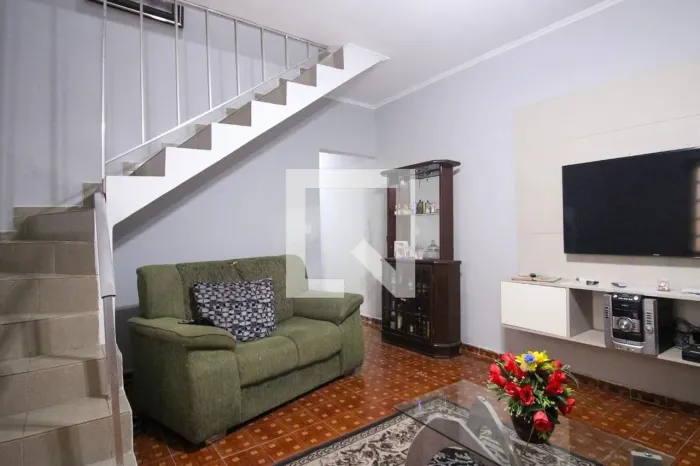 Casa à Venda - Vila Ema, 4 Quartos, 140 m2