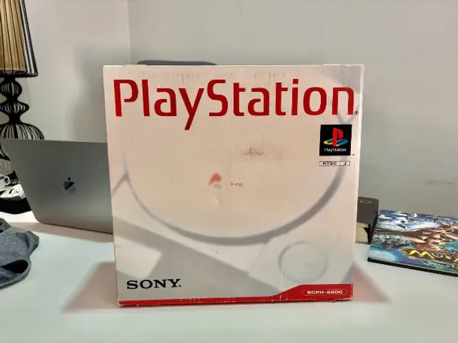 Playstation 1 Zerado - Japonês / Serial batendo - Colecionador