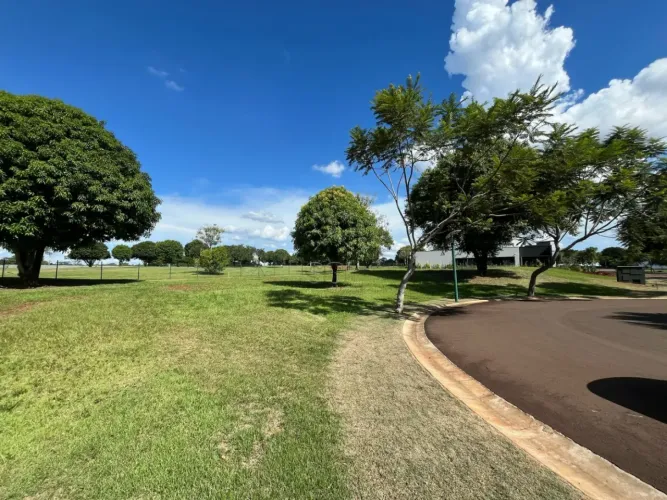 Terreno à venda, Condomínio Village Golf Iguassu Residence - Foz do Iguaçu/PR