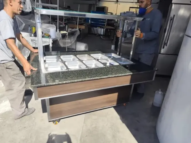 Buffet Térmico Profissional 10 Cubas para Serviço de Almoço