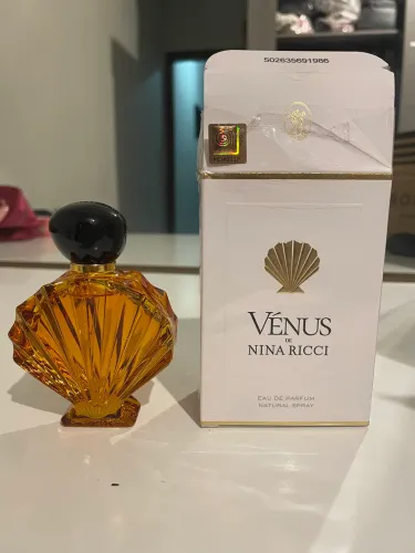 Vênus de Nina Ricci 30ml novo