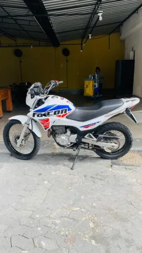 VENDO OU TROCO - FALCON 400