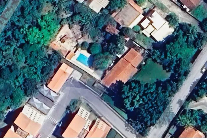 Casa 7 quartos com suíte no bairro Solimões