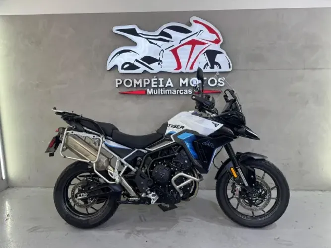 Triumph Tiger 900 Alpine Edition 2026