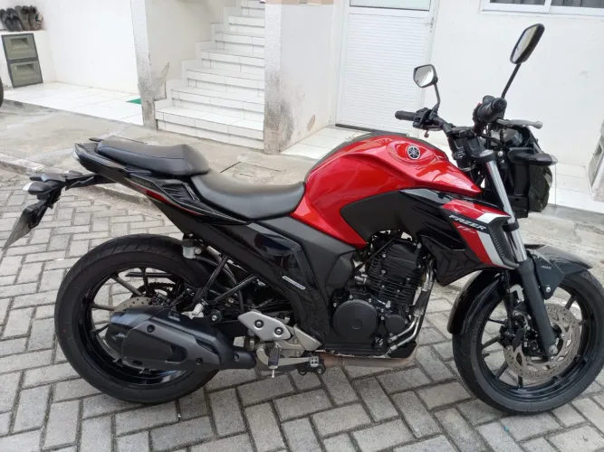 fazer 250cc