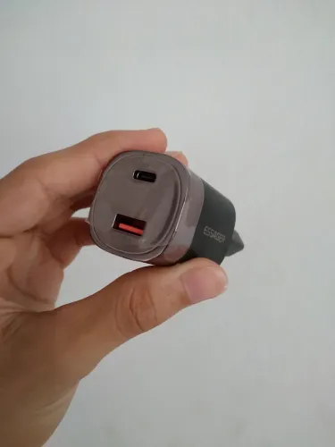 Carregador Essager 33W com Display