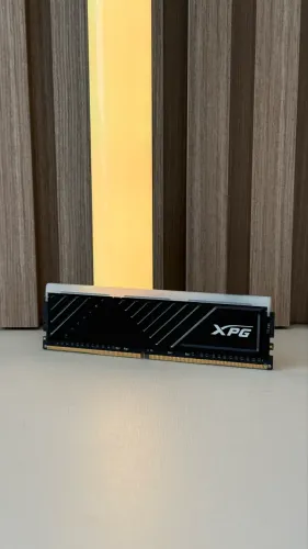 Memória 16GB DDR4