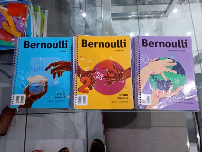 Coleção Bernoulli 3? ano volume 1e 2