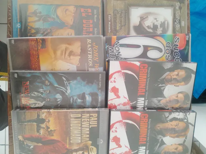DVDs originais colecionáveis