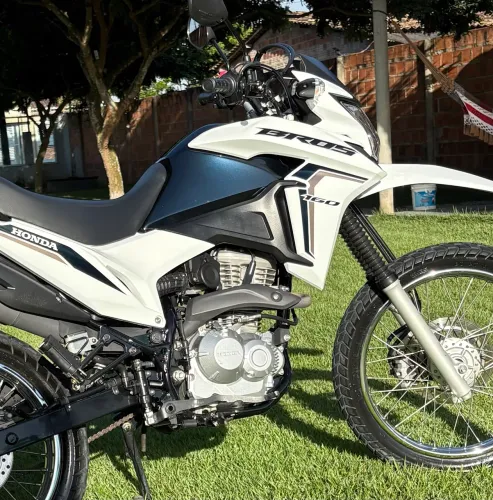 Moto para pessoas exigentes muito nova 