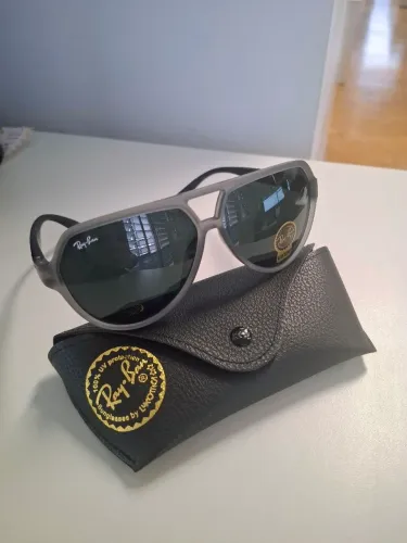 Óculos Ray-Ban original Aviador em acetato.