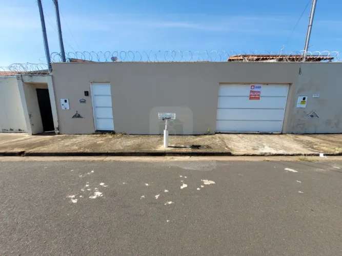 Casa para locação no bairro Panorama