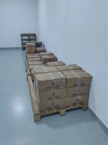 CAIXA DE PREGO COM CABEÇA 17X27 COM 20 KG