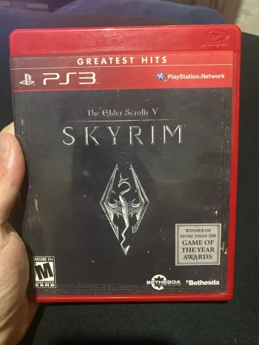 Combo: The Elder Scrolls V Skyrim + Thief - PS3