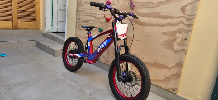 Bicicleta Elétrica MXF E-Biker 18 - Pouco Uso.