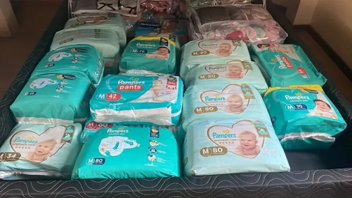 Fralda Pampers Premium Care 80 tiras Tam. M
