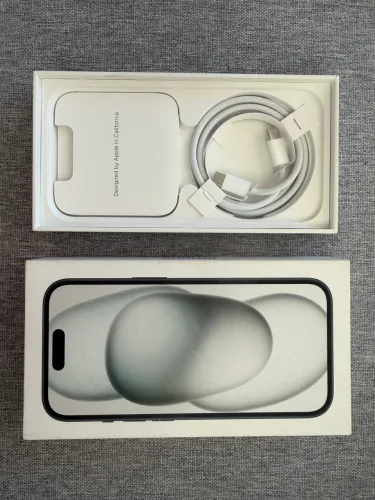 iPhone 15 NOVO na CAIXA