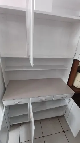 Armário cozinha aço super conservado