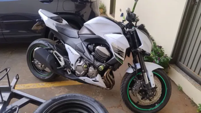 KAWASAKI Z-800 (2016) KM 23.500