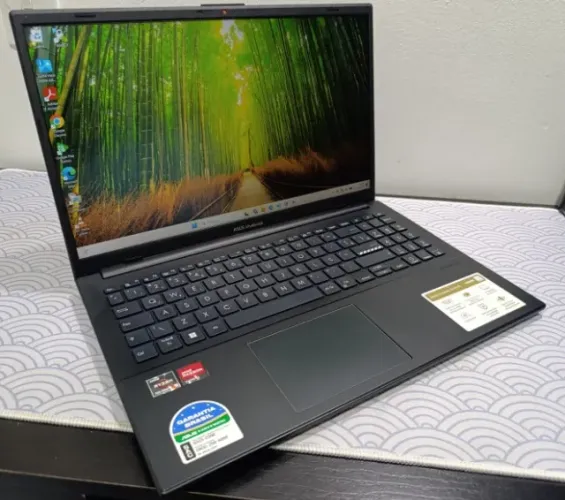 Notebook Asus Ryzen 5 8 gb ddr4 memória ssd rápido 256 gb tela 15 Fhd Bat boa fonte origin