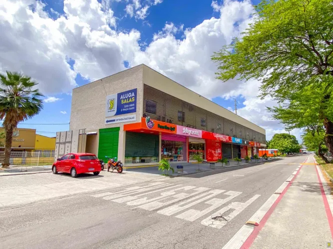 Loja com estacionamento no Eco Mall, Mondubim