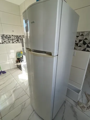 Geladeira frostfree consul