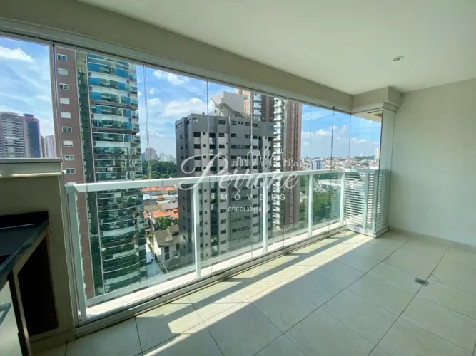 Apartamento à venda na Vila Regente Feijó, em andar alto, no Condomínio Vision Anália Fran