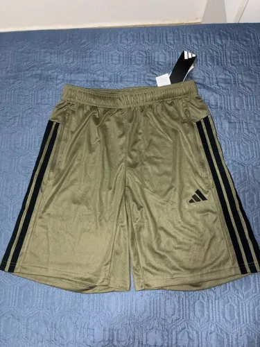 Short Adidas Masculino Verde/Oliva Novo com Etiqueta