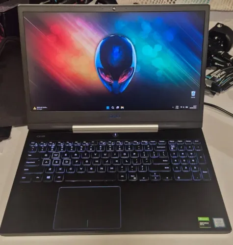 Notebook Gamer Dell G5 5590 - i7-9750H - 16GB de RAM - GTX 1660Ti - 128GB SSD + 1TB HD