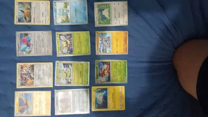 Cartas Pokémon Originais V, GX, EX + lote - Todas com Sleeves - Vendo