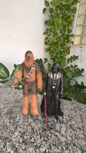 Bonecos Chewbacca e Darth Vader Hasbro 