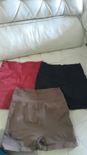 Short academia sem costura 