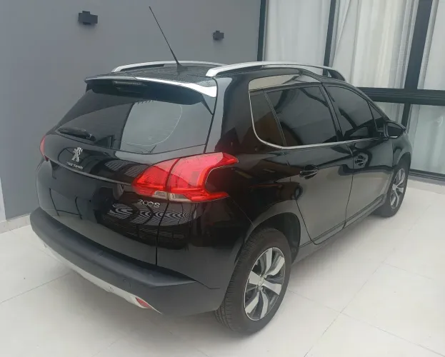 Peugeot 2008 Griffe 1.6 Flex 16V 5P Aut. 2017
